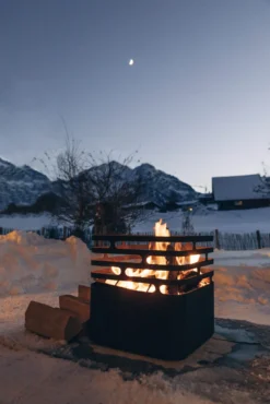 Vuurkorf Cube Multifunctioneel Zwart -Hayward Verkoop 4260447330122 38 scaled scaled 1