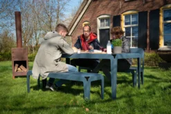 Weltevree Design Tuintafel 24 Weltevree Design Tuintafel -Hayward Verkoop Bended design tuintafel 01