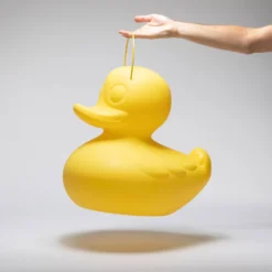The DUCK DUCK XL Lamp -Hayward Verkoop Duck duck xl geel