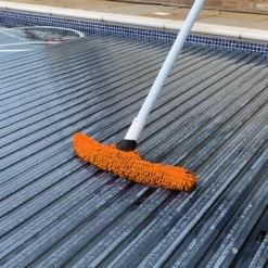 Flexibele Microvezel Zwembadborstel 6 Flexibele Microvezel Zwembadborstel -Hayward Verkoop Flexibele microvezel zwembadborstel voor rolluik reiniging