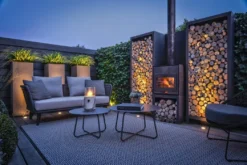 Stig Tuinhaard -Hayward Verkoop Forno houtopslag zwart 1