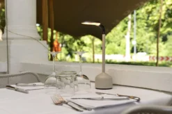 Petit Cru Design Tafellamp Imagilights -Hayward Verkoop Imagilights petit cru tafellamp sand