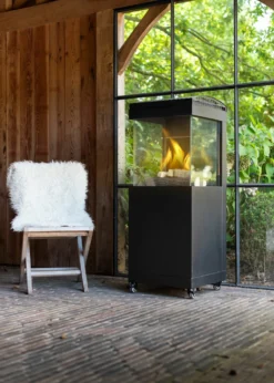 Dolphin Verkoop -Hayward Verkoop Malaga gashaard design terrasverwarming 02 scaled 1