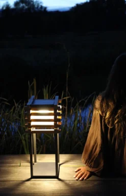 Stay Teak Solar Sfeerlamp -Hayward Verkoop Stay Teak terras lamp zonne energie sfeer groot kl