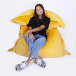 Velvet Zitzak -Hayward Verkoop Velvet zitzak geel scaled 1
