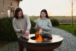 White Fire Barbecue 19 White Fire Barbecue -Hayward Verkoop White fire plancha BBQ sfeer