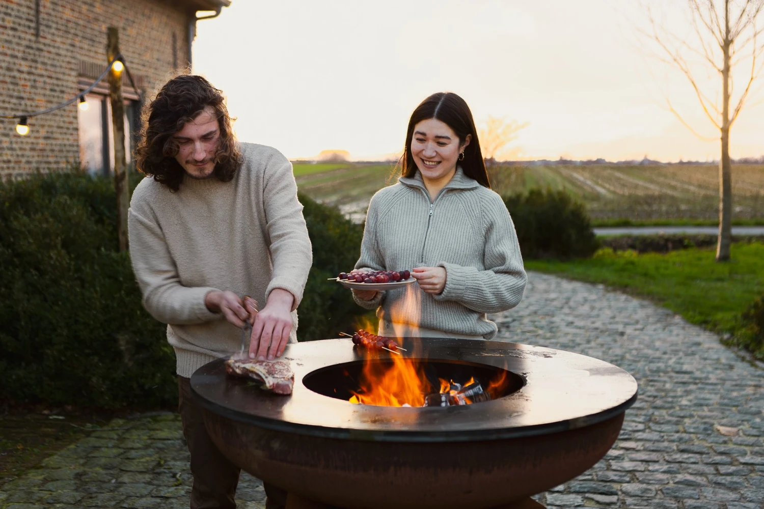 White Fire Barbecue 8 White Fire Barbecue - Afbeelding 8