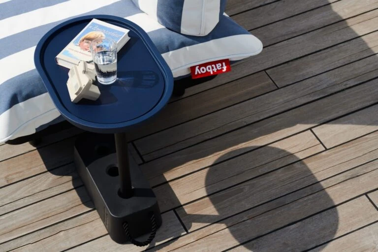 Dolphin Verkoop -Hayward Verkoop 04 FATBOY Brick Table Dark Ocean Moodpicture SS Rotterdam scaled 1 768x512 1